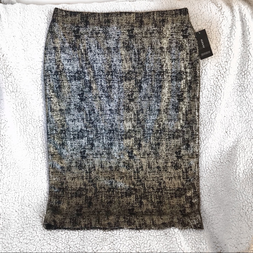 Stretchy, Shiny Metallic Pencil Skirt - Medium